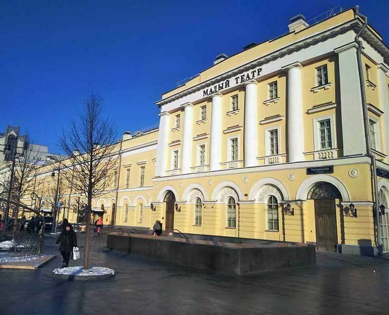 Проект размещения вывесок, афиш (информационных конструкций) на театрах, цирках, кинотеатрах в г. Москве по 902-ПП Проект размещения вывесок, афиш (информационных конструкций) на театрах, цирках, кинотеатрах в г. Москве по 902-ПП